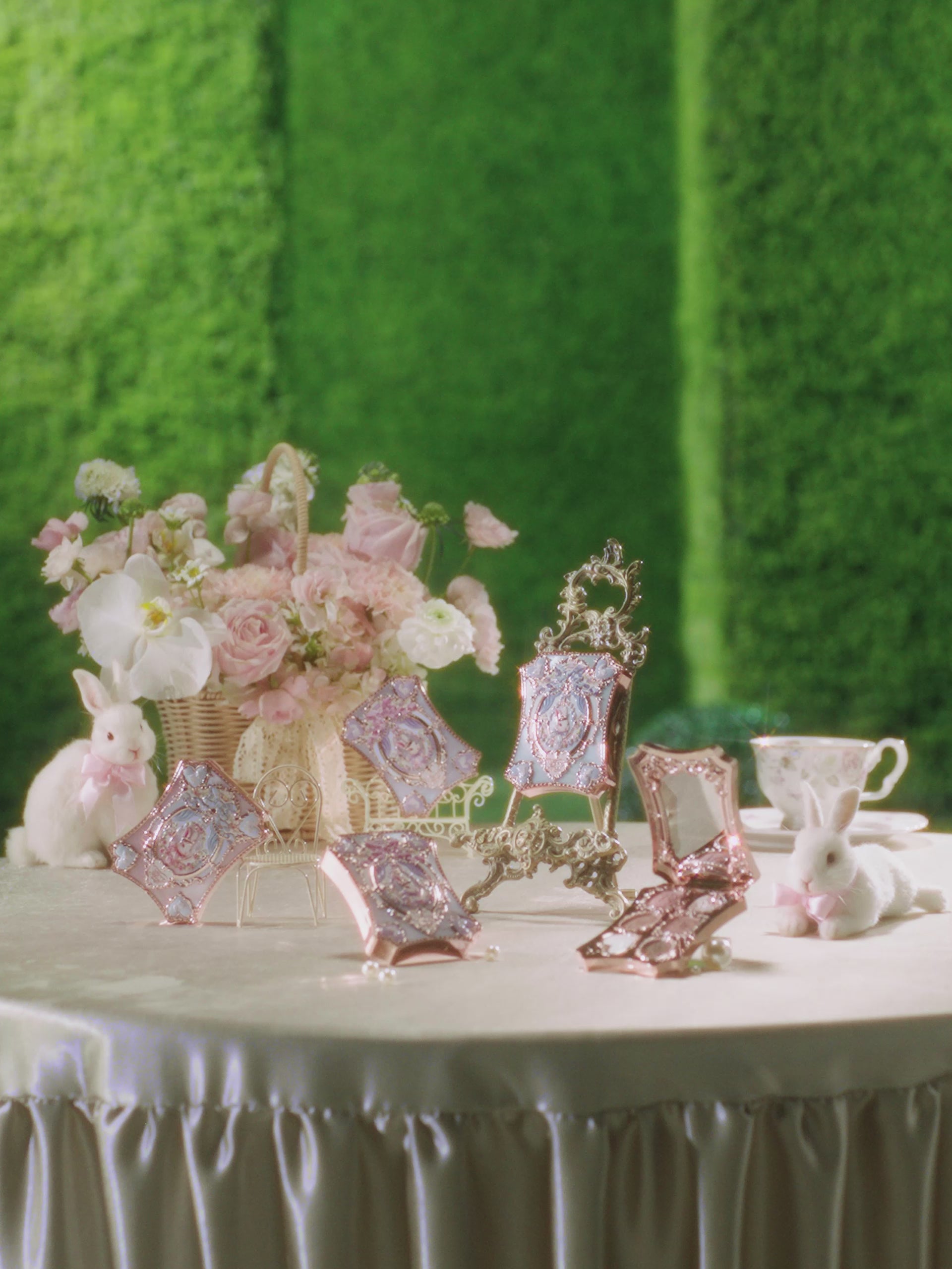 バニーガーデンテイルズ】ロココシフォンアイパレット＜3色＞ – Flower